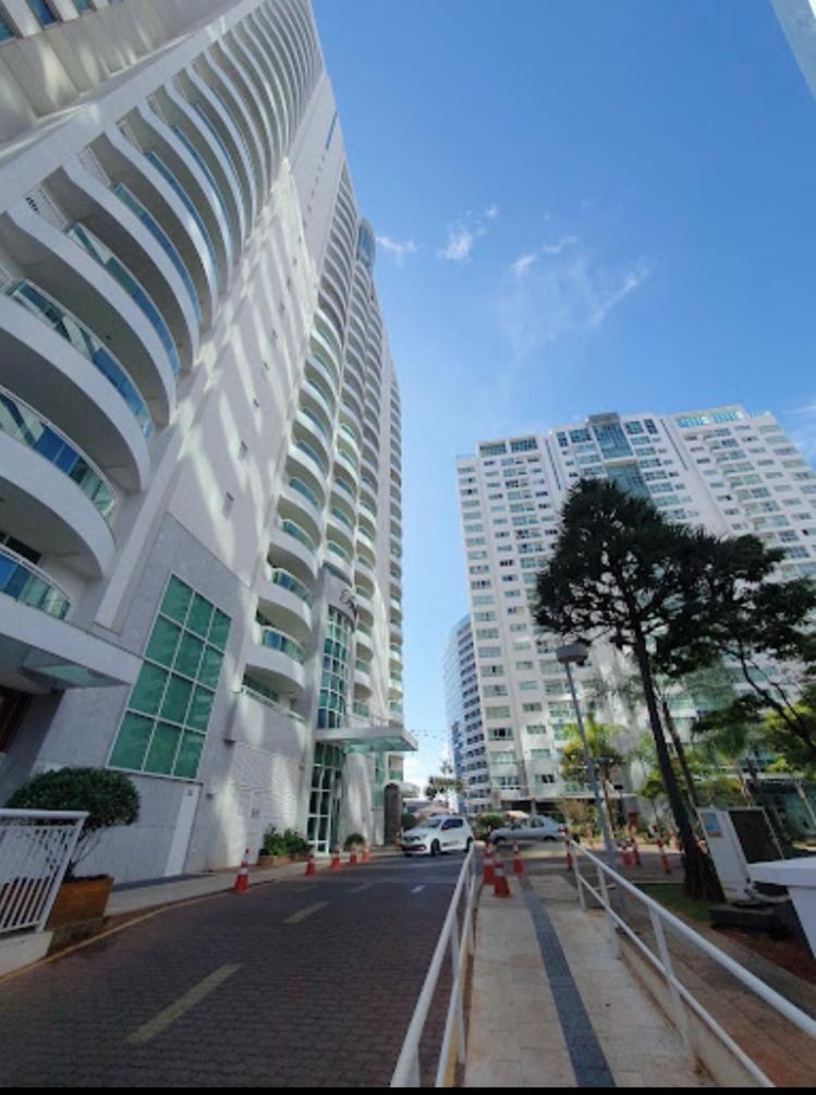 Hotel Biarritz Brasilia Exterior foto